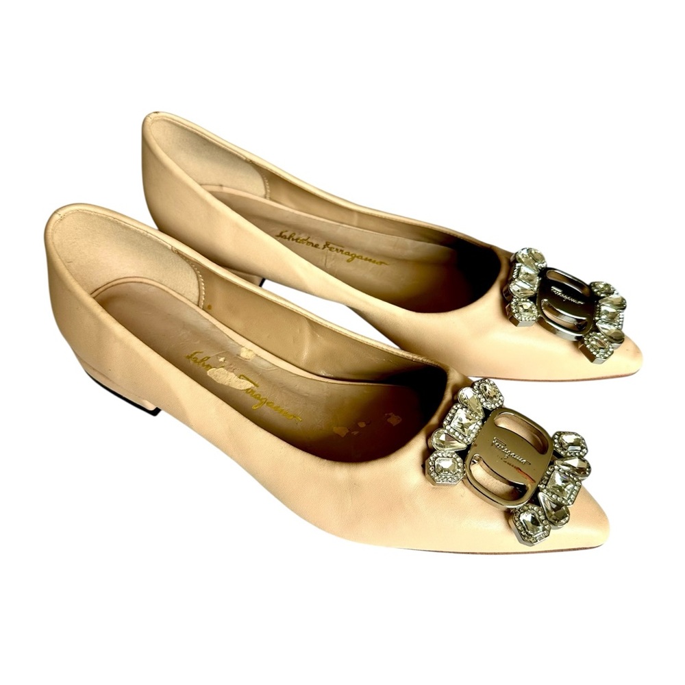 Salvatore Ferragamo Women’s Leather Flats - Picture 5 of 11